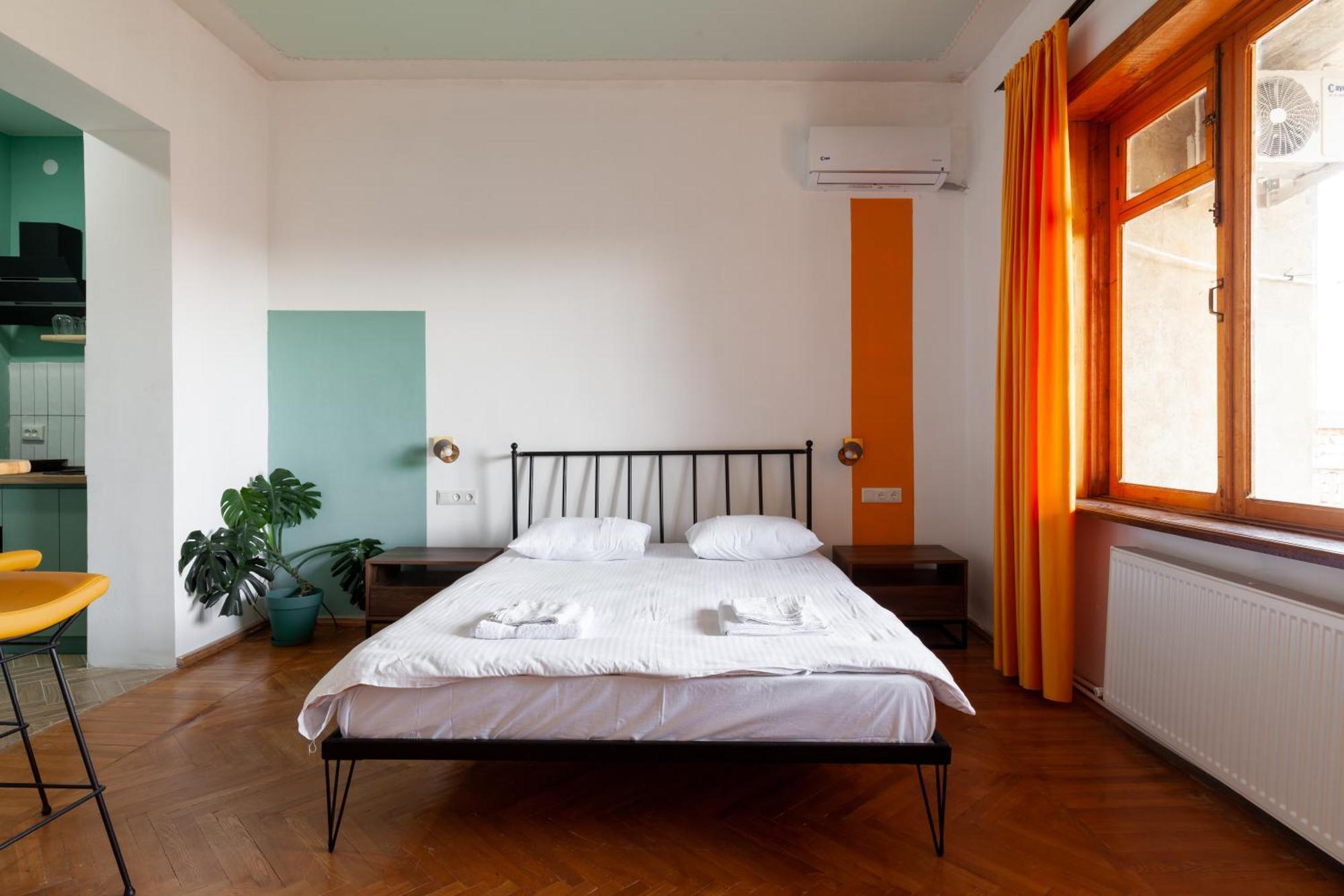 Stepin Garden Apartment Kutaisi Ngoại thất bức ảnh