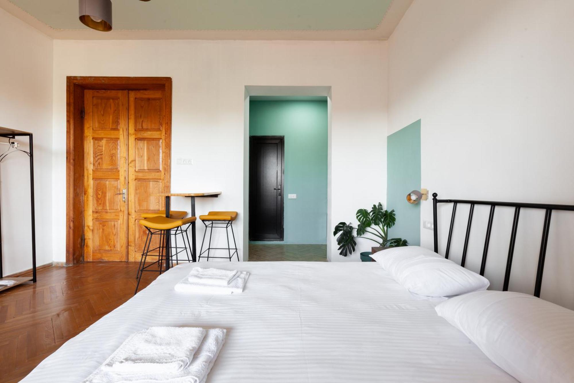 Stepin Garden Apartment Kutaisi Ngoại thất bức ảnh